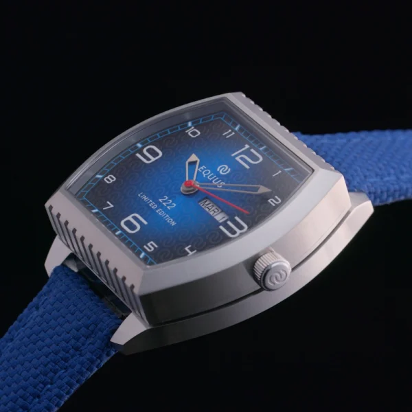 EQUUS TIME TO SWITCH - Image 3